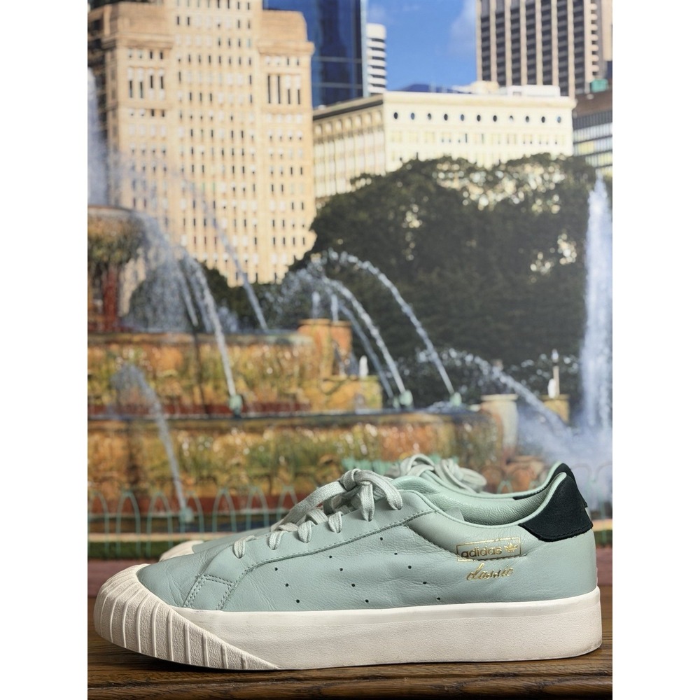 Adidas Everyn Wonder, Women's 10.5, Mint Green and Off White, Authentic - Picture 4 of 11